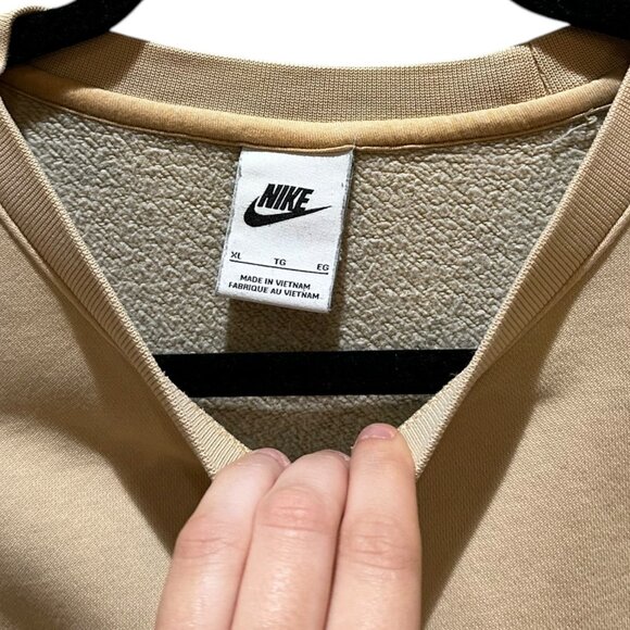 Nike Crewneck Sweatshirt Beige Women's - Picture 3 of 4